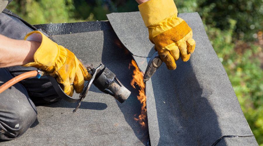 Professional flood damage restoration services in Kingston, AR